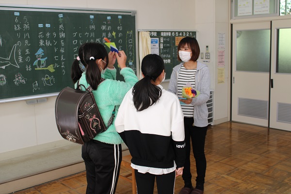 6年生 粥川先生とのお別れ会 美濃加茂市立伊深小学校