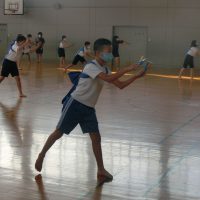 ６年体育「表現運動」（ソーラン節）の練習