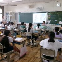 わたしたちにできることは？　～４年・総合的な学習の時間～