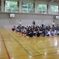 「みんなでかしこくなる」ための学習とは！　～全校朝会～