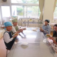 上手に(?)作れたけど、辛かった⁉　～６年・家庭科～