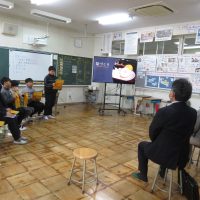 「緊張」から「安心」へ　～6年・総合的な学習～