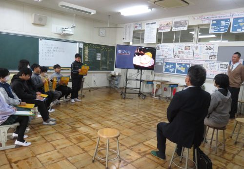 「緊張」から「安心」へ　～6年・総合的な学習～